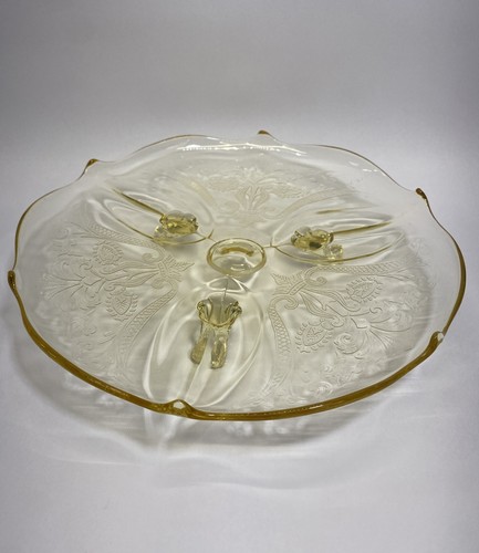 Vintage yellow petal - yellow,
